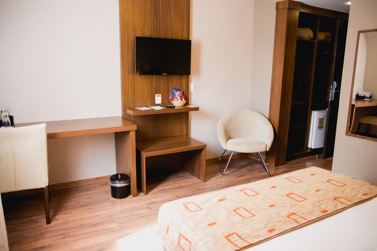 Class Hotel Varginha Varginha  Buitenkant foto
